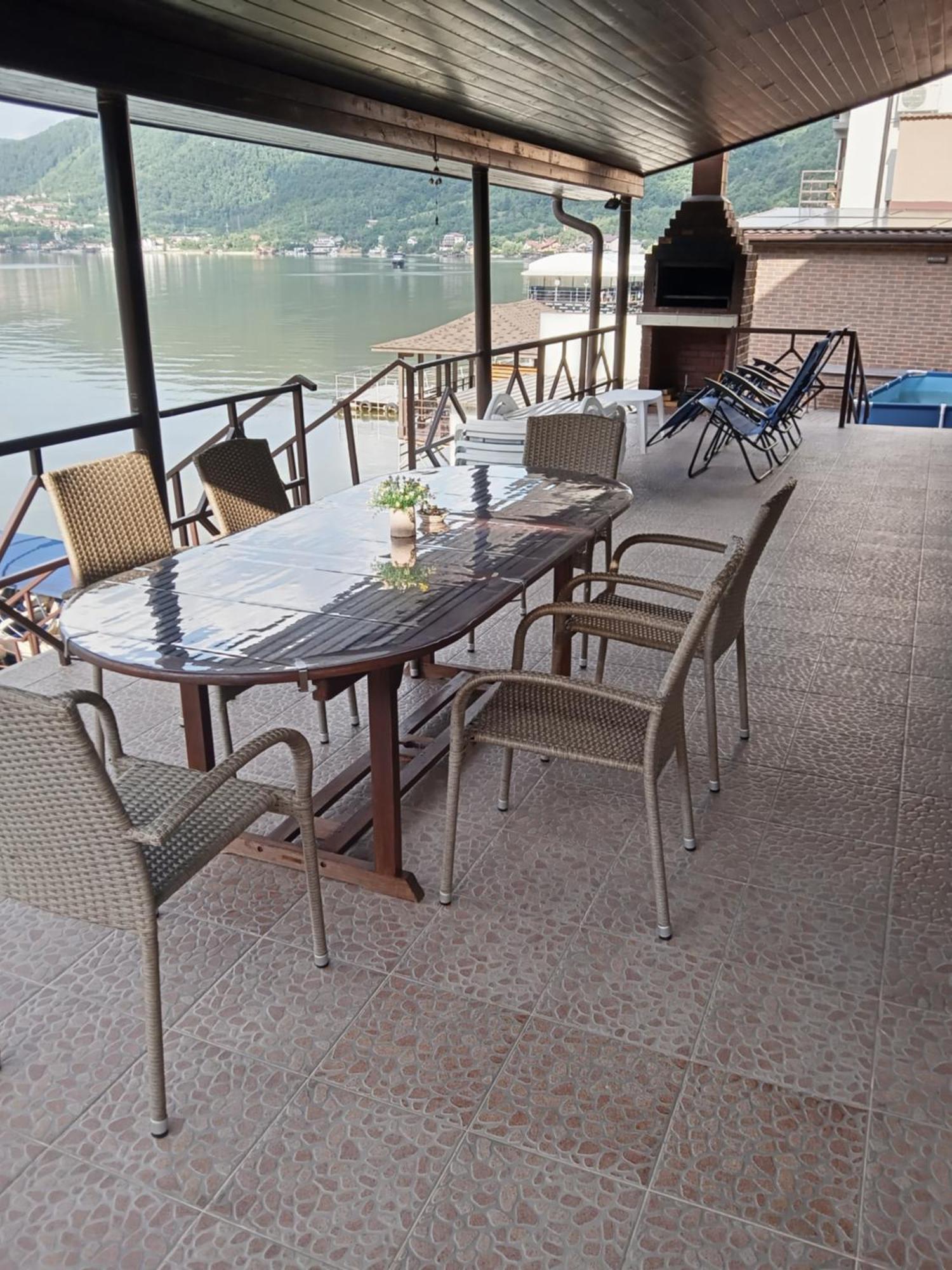 Casa Bobo Dubova Villa Ngoại thất bức ảnh